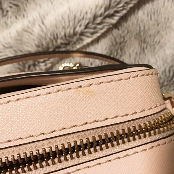 Like New Michael Kors Jet Set pink Saffiano leather messenger crossbody bag - Picture 6 of 7